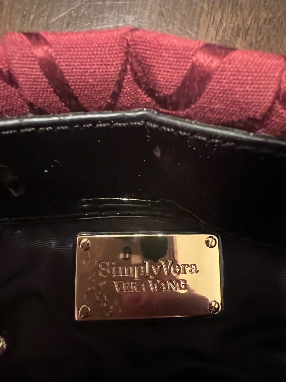 Simply Ver very Wang Women's Red Patterned Shoulder Bag - Picture 3 of 4